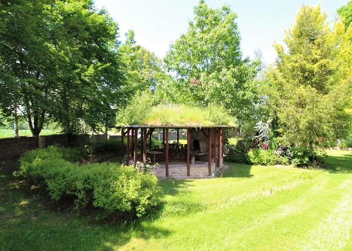 Semesterbostad Bzi By Interhome