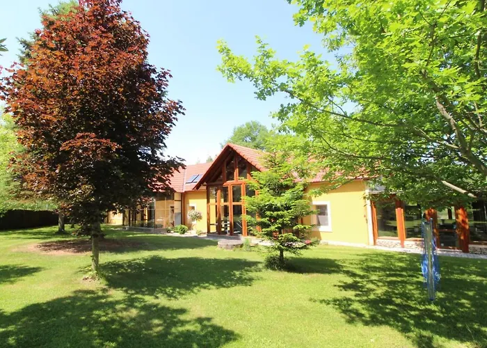 Bzi By Interhome Ferienhaus Dolní Bukovsko