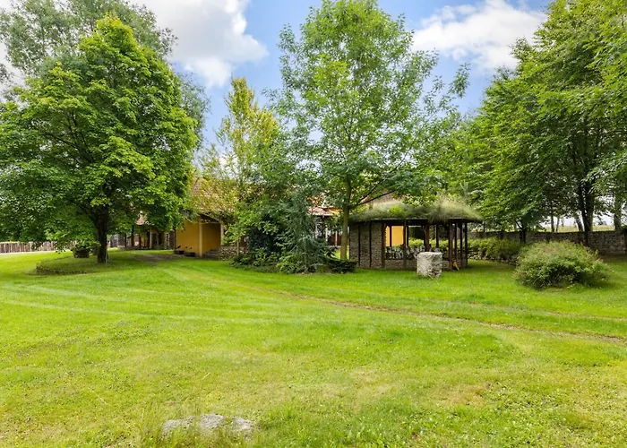 Ferienhaus Bzi By Interhome Dolní Bukovsko