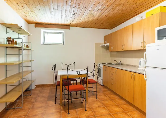 Bzi By Interhome